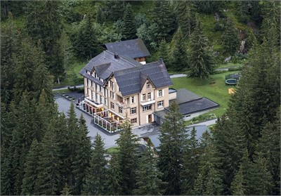 Hotel und Naturresort Handeck - Aussenansicht - by David Birri - Seminarhotelsschweiz - MICE Service Group
