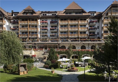 PARK Gstaad - Aussenansicht - Seminarhotels Schweiz - MICE Service Group
