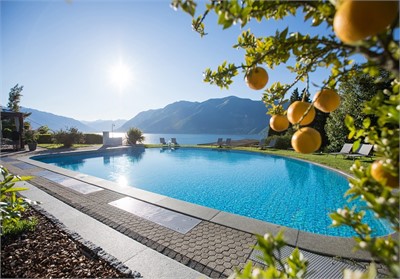 Parkhotel Brenscino Brissago - Outdoor Pool - Seminarhotels Schweiz - MICE Service Group
